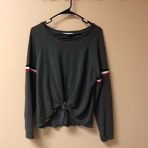 Long sleeve tie top